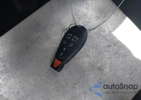 2015 Chrysler Town & Country S из США, поврежденный, VIN 2C4RC1HG0FR521773